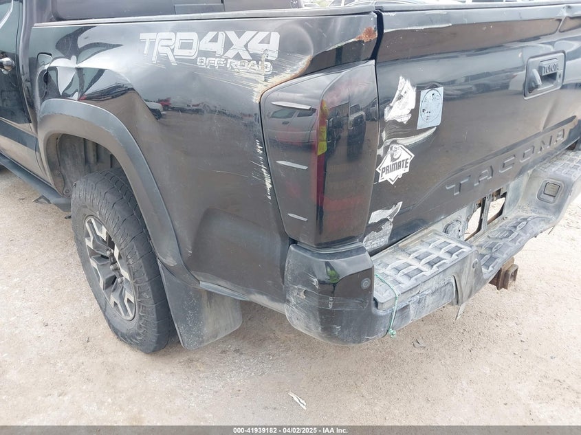 2017 TOYOTA TACOMA VIN: 5TFCZ5AN8HX047614