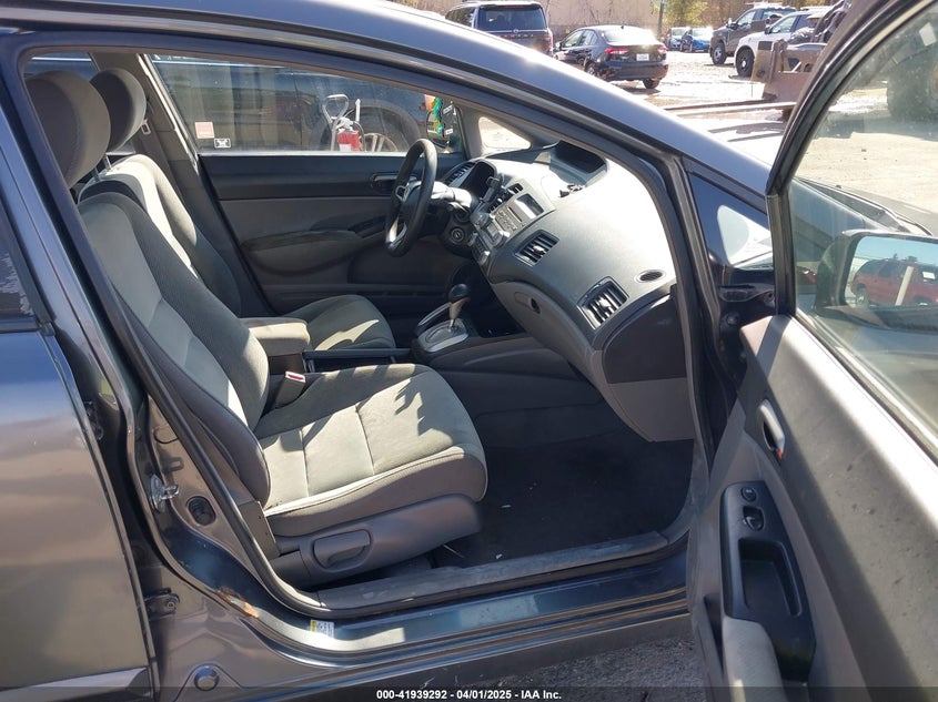 2010 HONDA CIVIC SDN VIN: 19XFA1F59AE061890