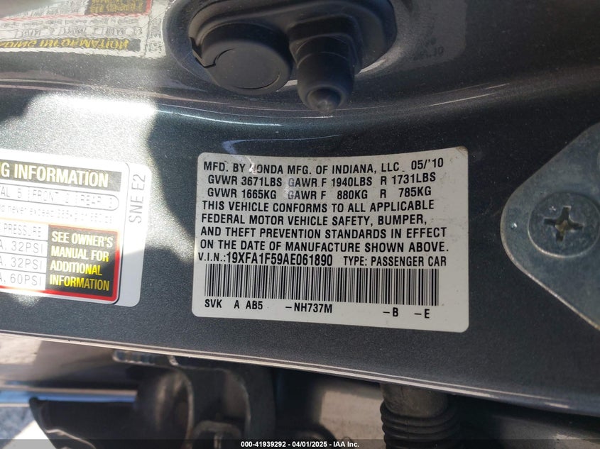2010 HONDA CIVIC SDN VIN: 19XFA1F59AE061890