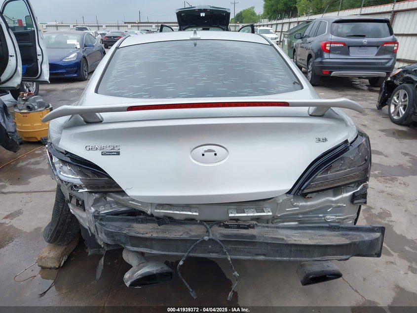 2013 HYUNDAI GENESIS 3.8 TRACK - KMHHU6KJ2DU100451