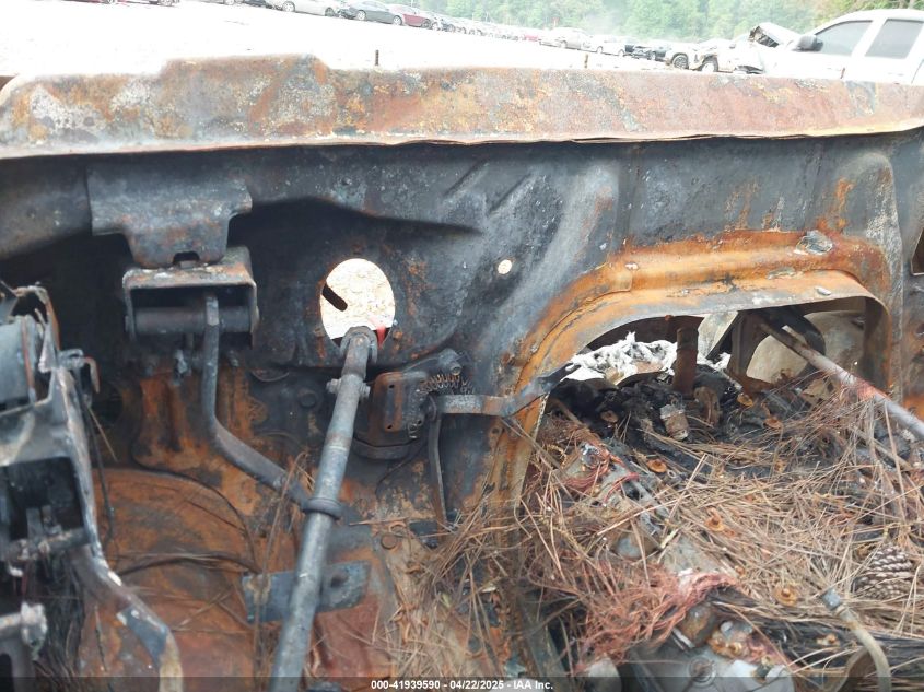 2006 GMC Savana Work Van VIN: 1GTGG29V161150366 Lot: 41939590