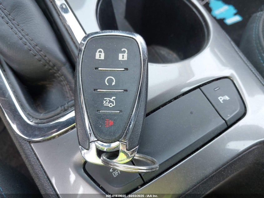 2017 CHEVROLET CRUZE VIN: 3G1BE5SM2HS560784