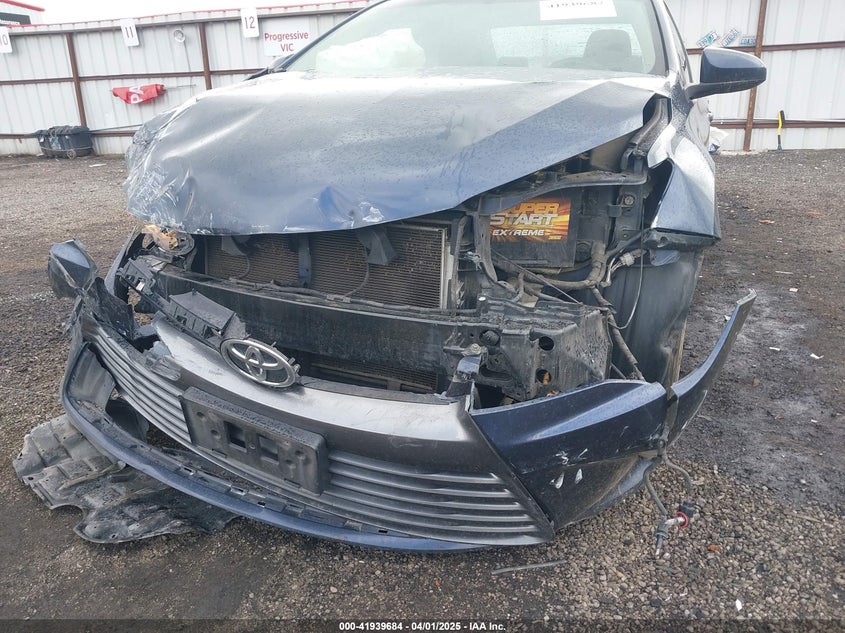 2016 TOYOTA CAMRY VIN: 4T4BF1FK6GR519063