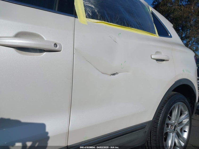 2017 LINCOLN MKC RESERVE - 5LMTJ3DH3HUL33429