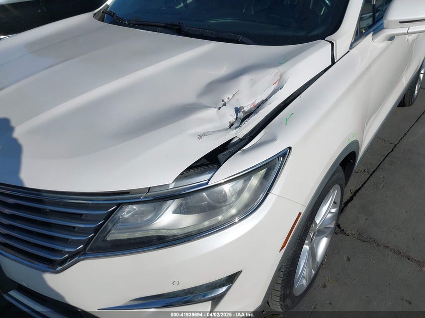 2017 LINCOLN MKC RESERVE - 5LMTJ3DH3HUL33429