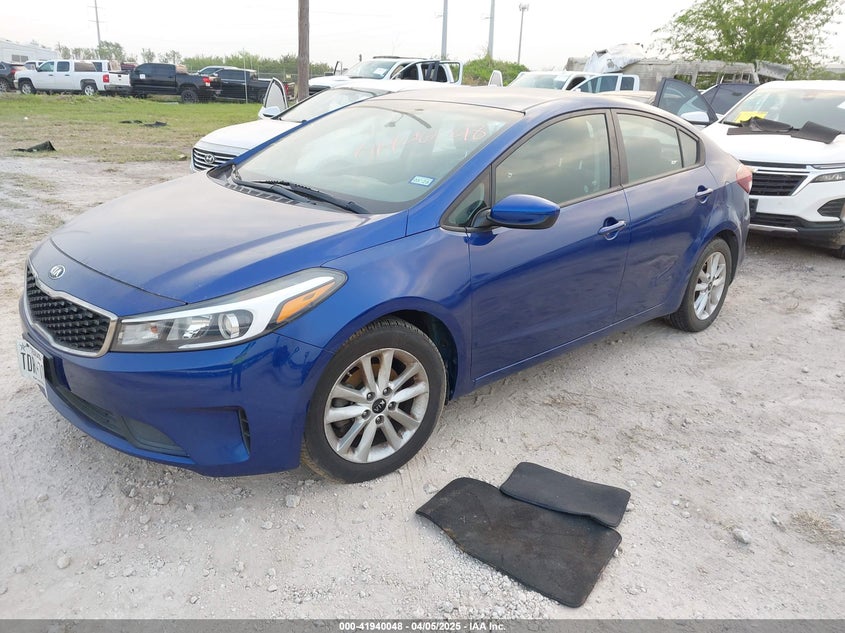 2017 KIA FORTE VIN: 3KPFL4A74HE021750