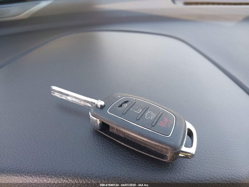 2015 Hyundai Sonata Se VIN: 5NPE24AF9FH155992 Lot: 41940124