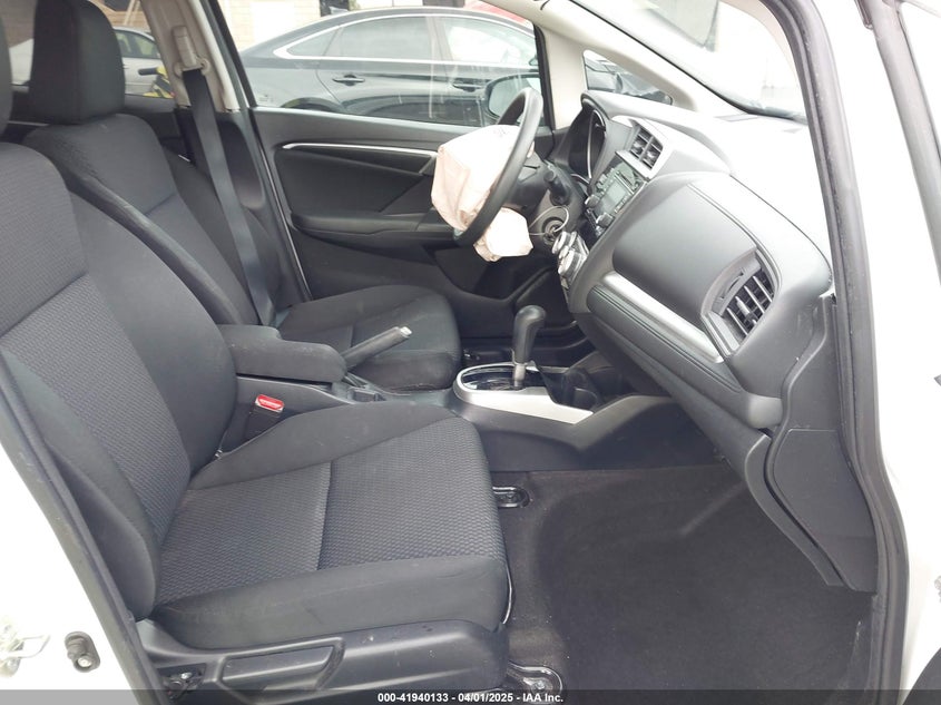 2019 HONDA FIT VIN: 3HGGK5H48KM749627