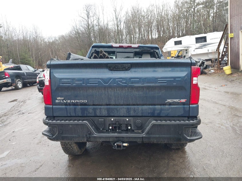 2023 CHEVROLET SILVERADO 1500 VIN: 3GCUDHEL1PG256094