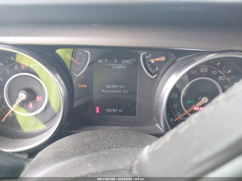 2019 JEEP WRANGLER UNLIMITED SPORT - 1C4HJXDG4KW627445