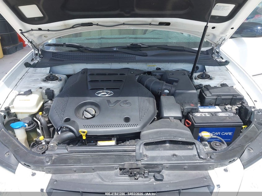 2009 HYUNDAI SONATA VIN: 5NPEU46F39H515782