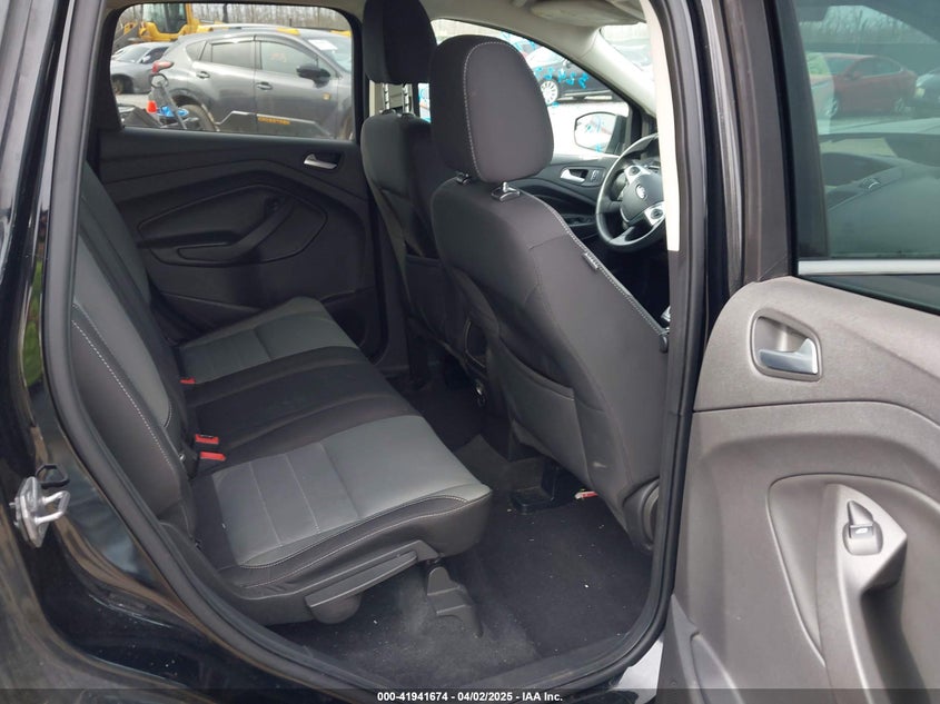2016 FORD ESCAPE VIN: 1FMCU9G94GUA30823