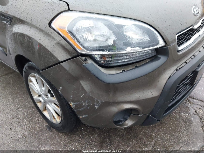2012 KIA SOUL VIN: KNDJT2A67C7426869