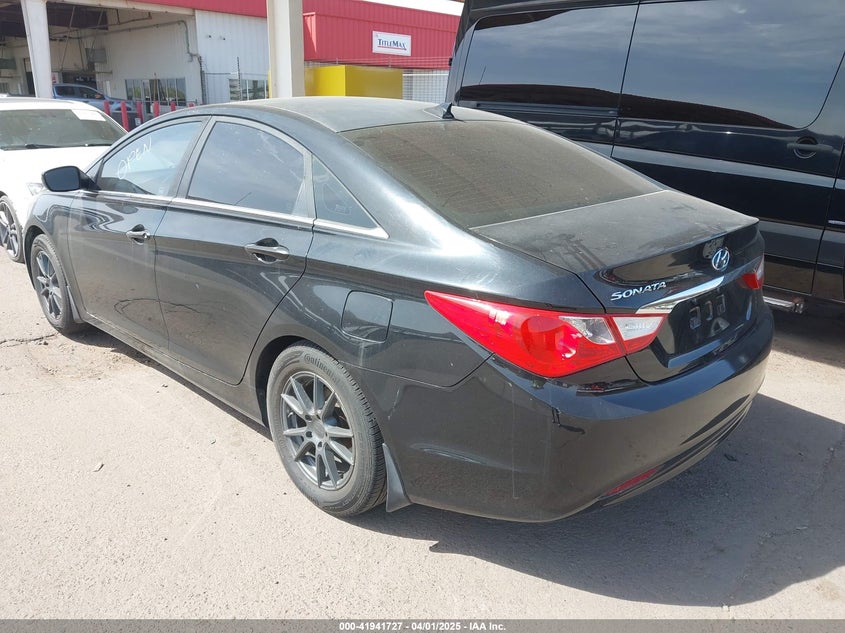 2012 HYUNDAI SONATA VIN: 5NPEB4AC5CH493701
