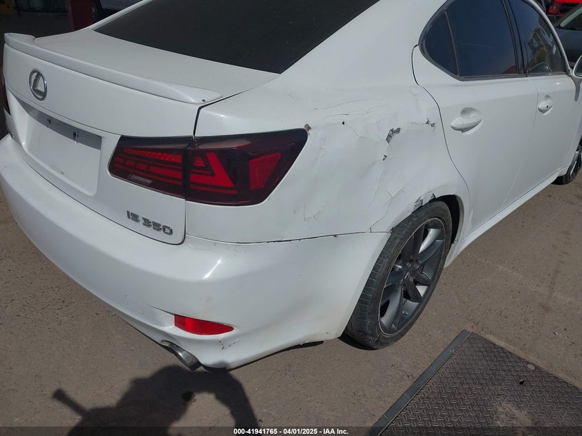 2011 LEXUS IS 350 VIN: JTHBE5C25B5025596
