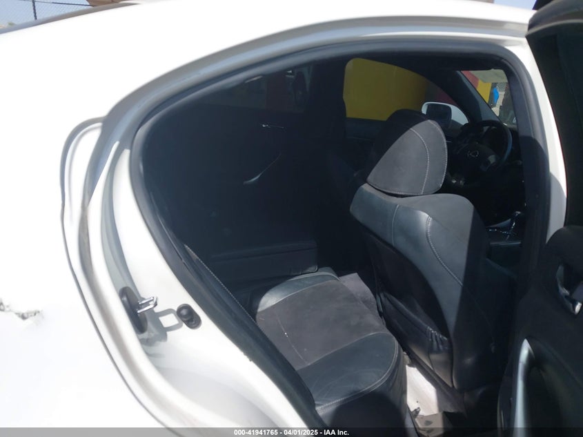 2011 LEXUS IS 350 VIN: JTHBE5C25B5025596