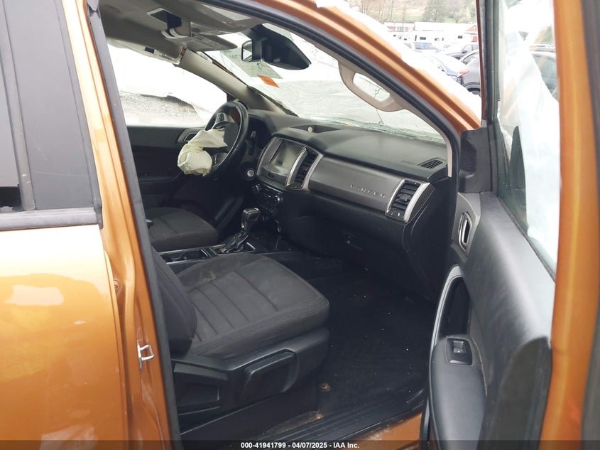 VIN 1FTER4FHXKLB20437 2019 FORD RANGER XLT