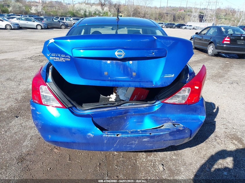 2012 Nissan Versa 1.6 S VIN: 3N1CN7AP0CL889069 Lot: 41942068