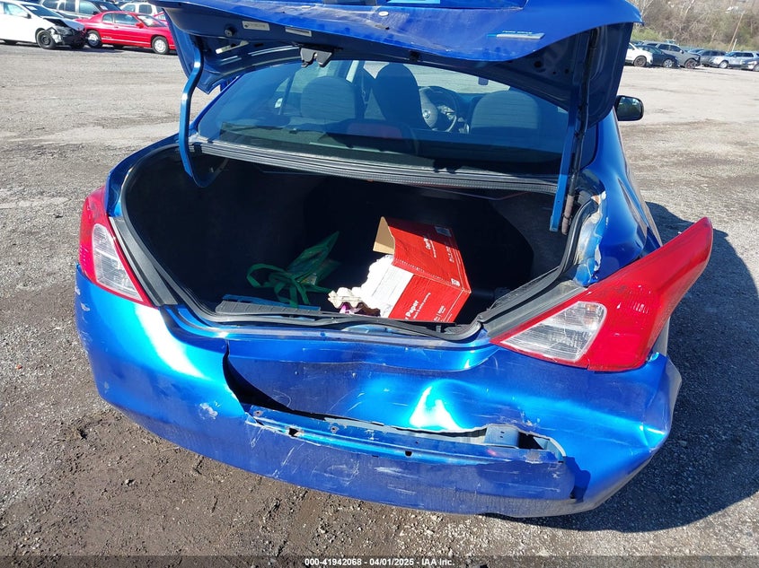 2012 Nissan Versa 1.6 S VIN: 3N1CN7AP0CL889069 Lot: 41942068