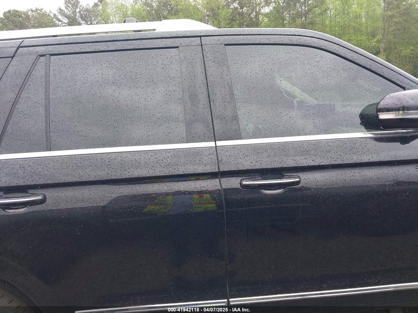 VIN 5LMJJ2LT8NEL04005 2022 LINCOLN NAVIGATOR RESERVE