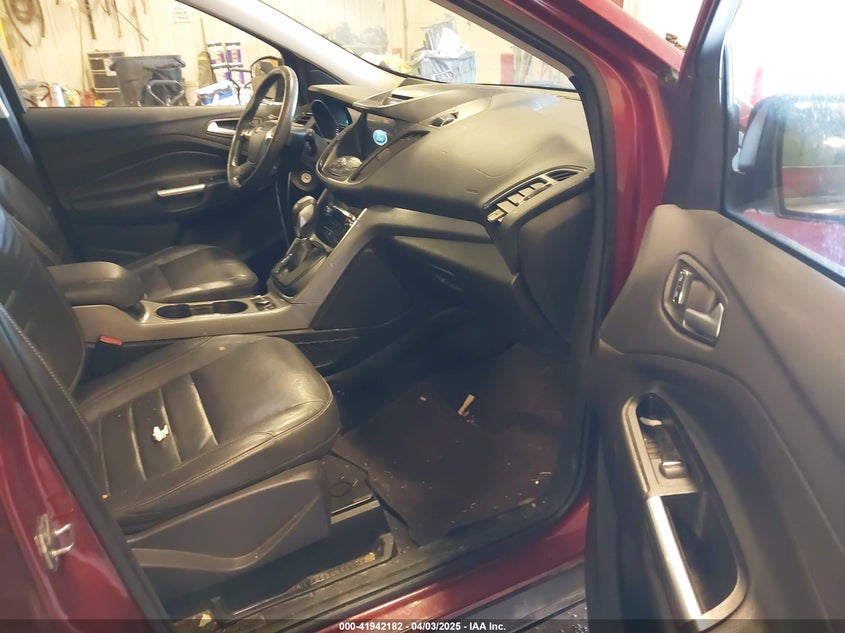 2016 FORD ESCAPE VIN: 1FMCU9G96GUB81842