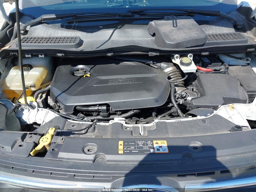 2015 FORD ESCAPE VIN: 1FMCU0GX7FUA22322