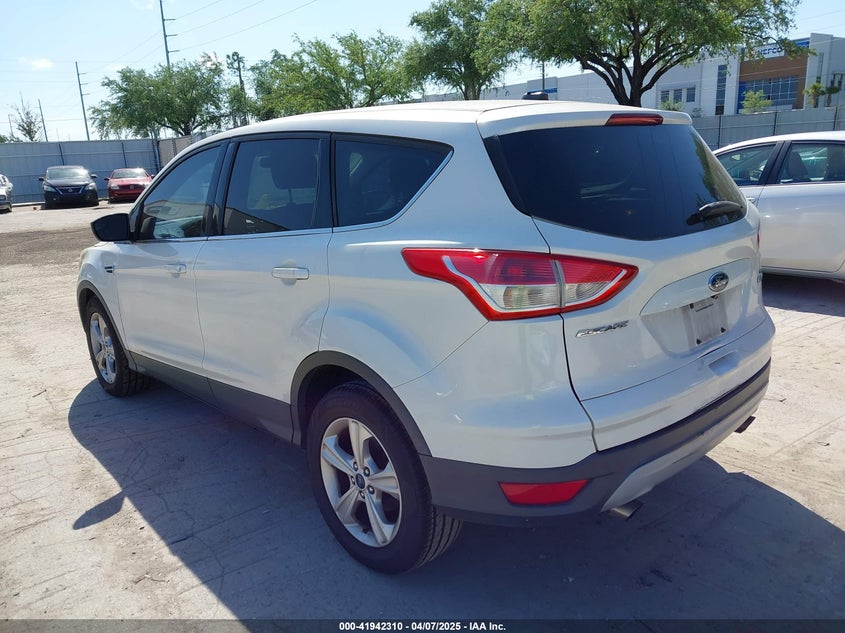 2015 FORD ESCAPE VIN: 1FMCU0GX7FUA22322