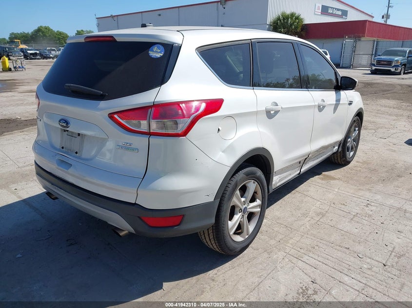 2015 FORD ESCAPE VIN: 1FMCU0GX7FUA22322