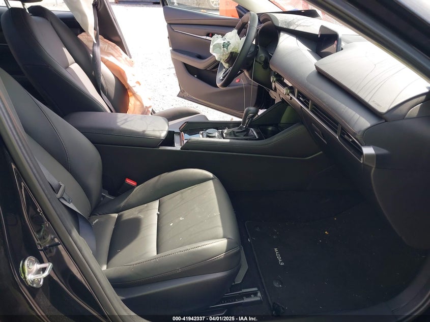 2025 MAZDA MAZDA3 VIN: 3MZBPABM8SM460739