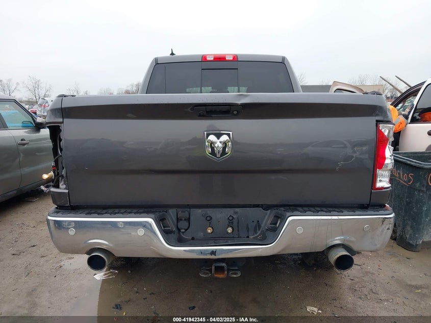 2018 RAM 1500 VIN: 1C6RR7LM6JS246875