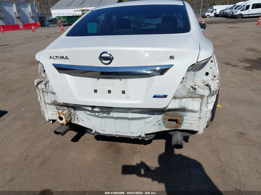 2014 NISSAN ALTIMA VIN: 1N4AL3AP5EN338177