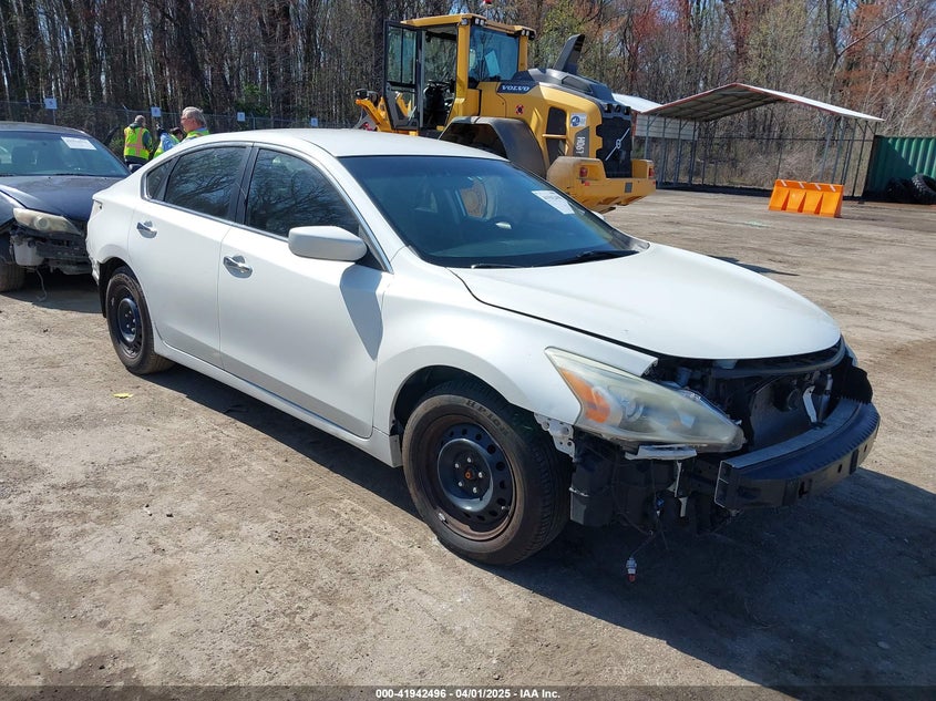 2014 NISSAN ALTIMA VIN: 1N4AL3AP5EN338177