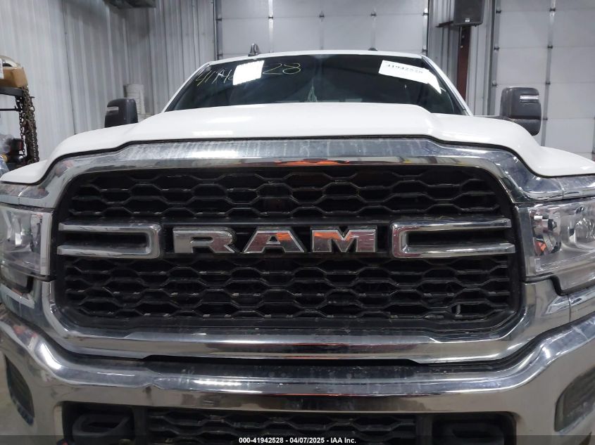 2024 Ram 2500 - 3C6UR5CL3RG102516