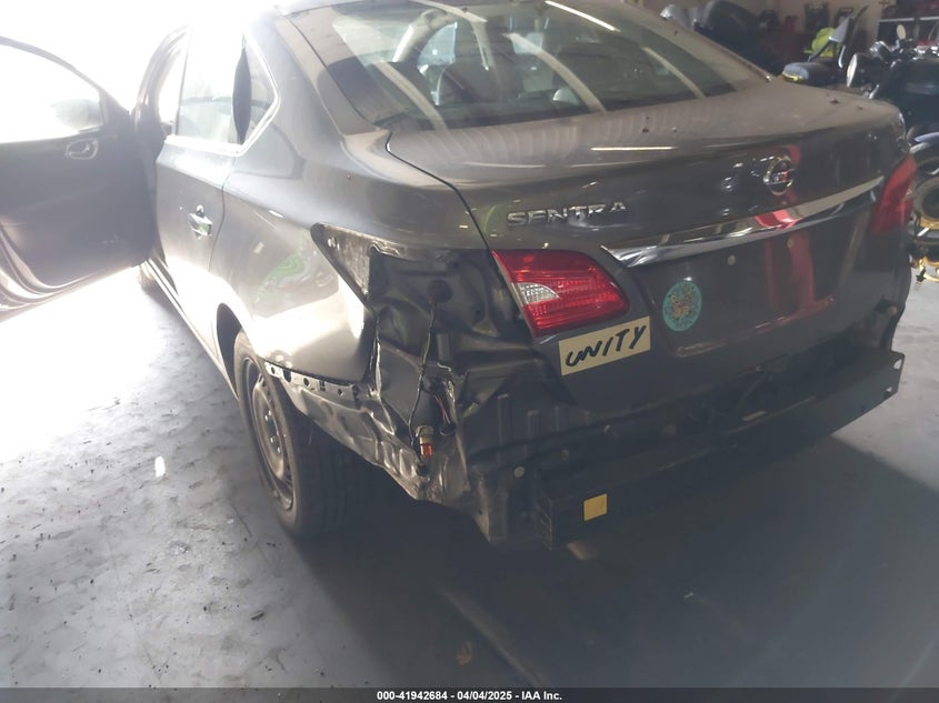 VIN 3N1AB7AP7HY357747 2017 NISSAN SENTRA SV