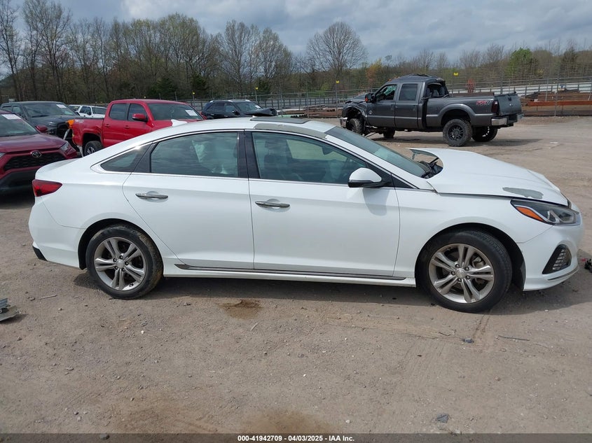 2018 HYUNDAI SONATA VIN: 5NPE34AF0JH642116