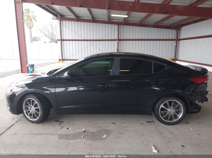 2018 HYUNDAI ELANTRA VIN: KMHD74LF8JU520442