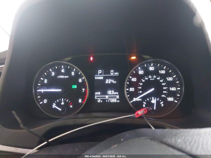 2018 HYUNDAI ELANTRA VIN: KMHD74LF8JU520442