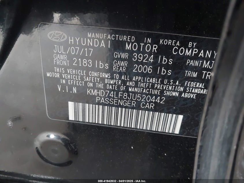 2018 HYUNDAI ELANTRA VIN: KMHD74LF8JU520442