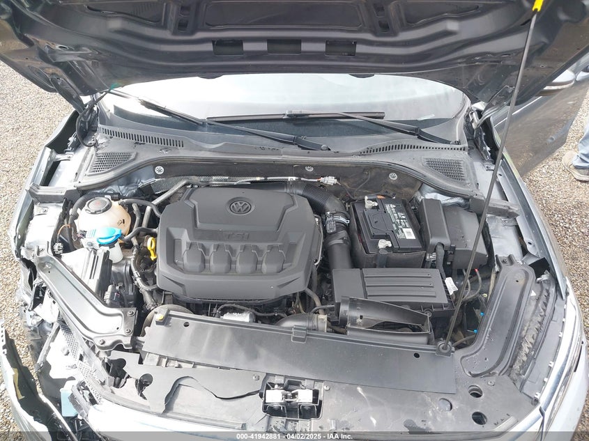 2021 VOLKSWAGEN PASSAT VIN: 1VWSA7A3XMC011113