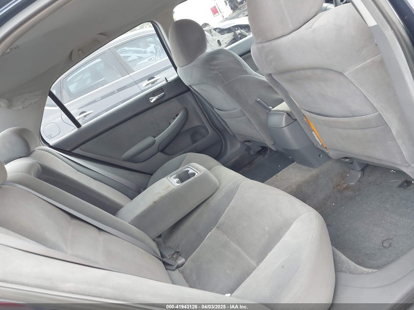 2006 HONDA ACCORD VIN: 1HGCM567X6A165612