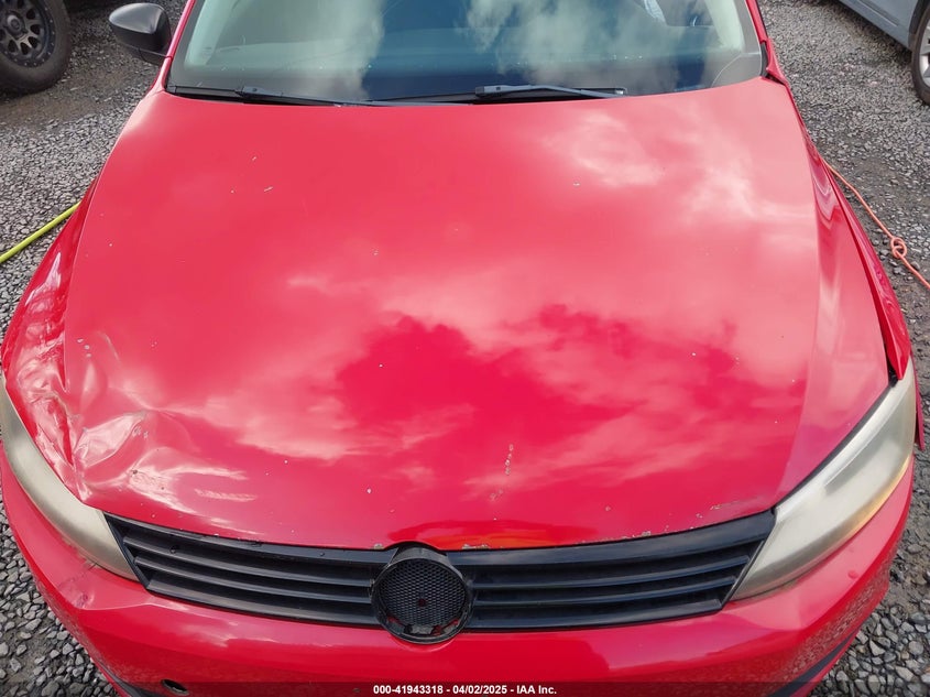 2012 Volkswagen Jetta 2.0L S VIN: 3VW2K7AJ2CM373655 Lot: 41943318