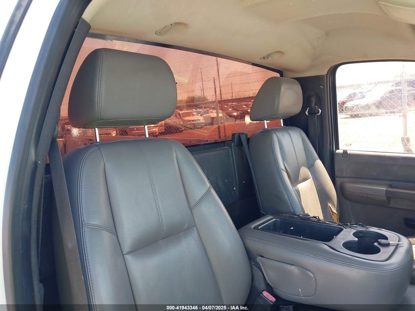 2008 CHEVROLET SILVERADO 1500 VIN: 1GCEC14X48Z102032