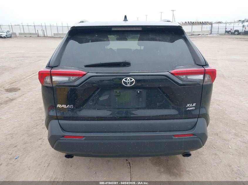 2020 TOYOTA RAV4 XLE - 2T3P1RFV8LC117667