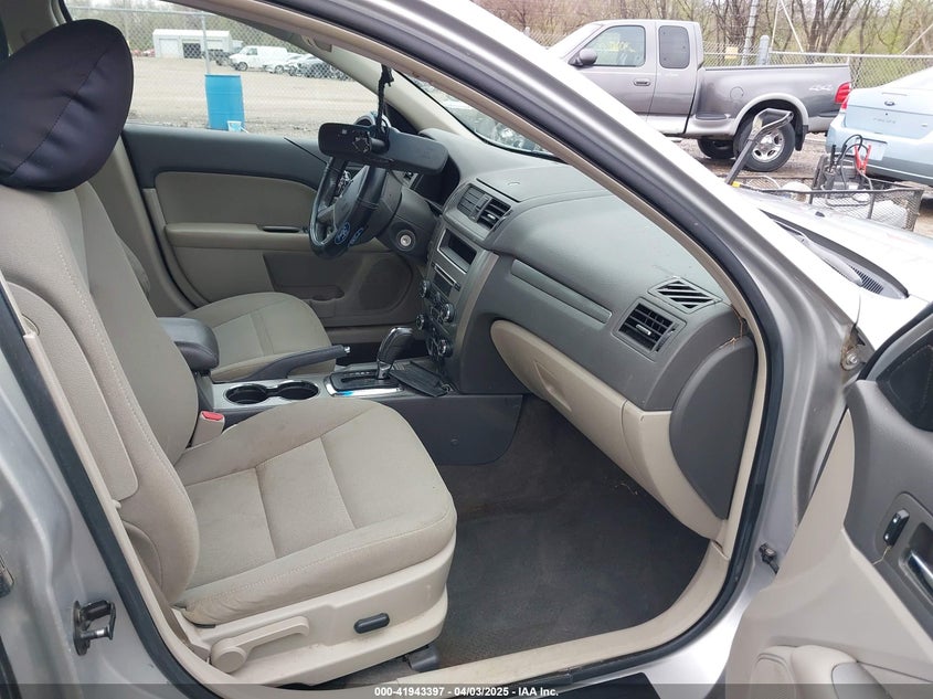 2010 FORD FUSION HYBRID VIN: 3FADP0L30AR121282