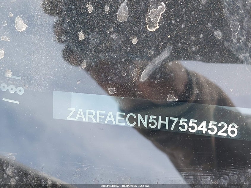 2017 ALFA ROMEO GIULIA VIN: ZARFAECN5H7554526