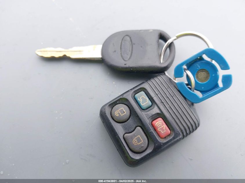 2008 Ford Focus Se/Ses VIN: 1FAHP35N28W179645 Lot: 41943801