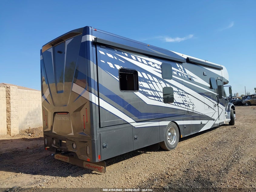 2023 FREIGHTLINER CHASSIS (VIN: 4UZADVFC9PCUG9904