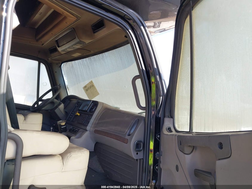 2023 FREIGHTLINER CHASSIS (VIN: 4UZADVFC9PCUG9904