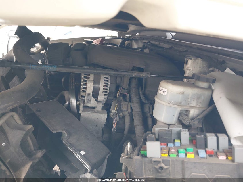 2013 GMC YUKON DENALI - 1GKS1EEF5DR326804