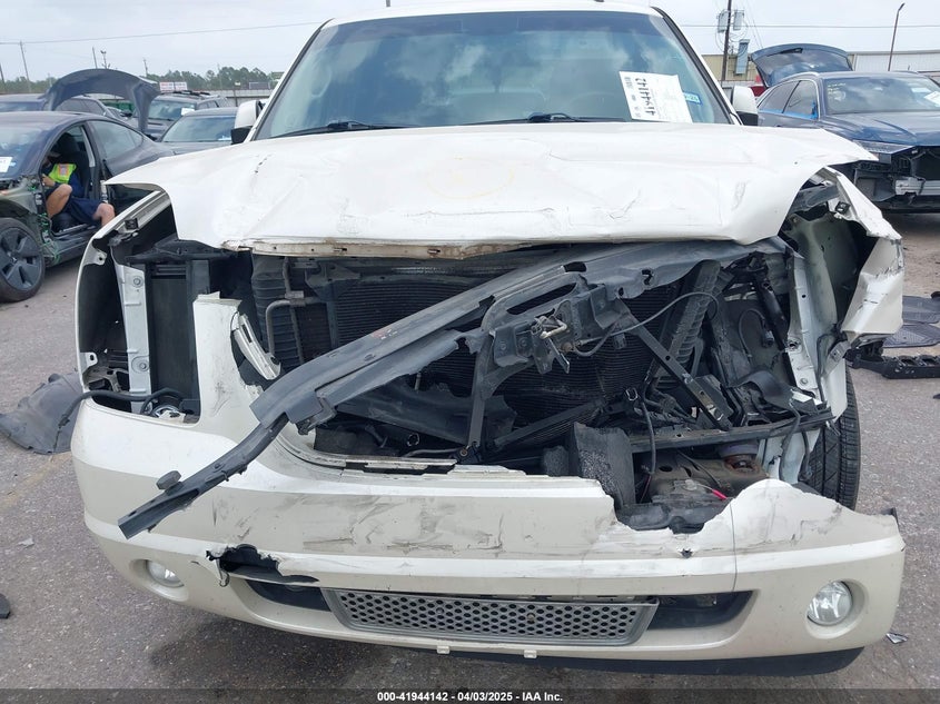 2013 GMC YUKON DENALI - 1GKS1EEF5DR326804